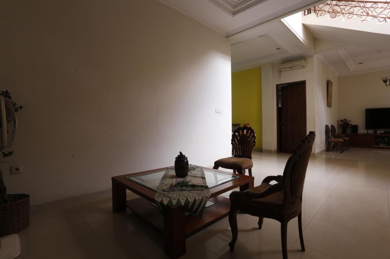 Oyo 93380 Penginapan Mangkoe Barokah Tanah Grogot Ngoại thất bức ảnh